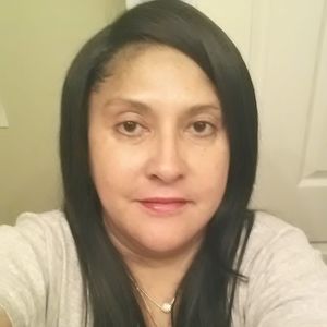 Meet your Posher, Dana